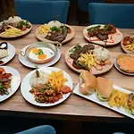Saydes & Konukevi̇ אנקרה