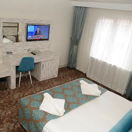 Otel Saydes & Konukevi̇ 4*